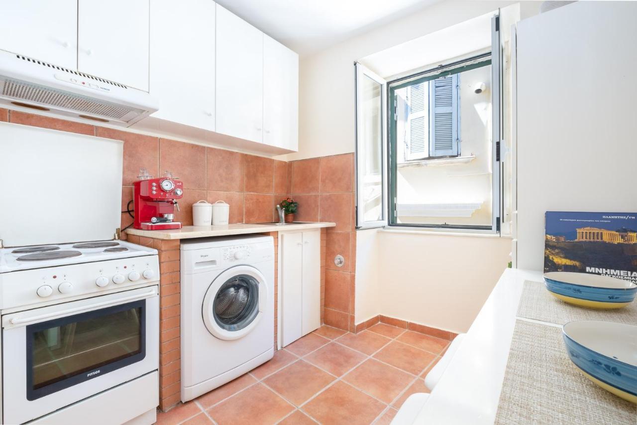 Old Town Gem - Elegant Guilford Apartment Corfu  ภายนอก รูปภาพ