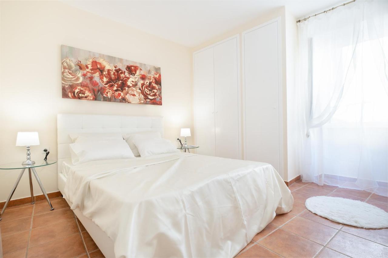 Old Town Gem - Elegant Guilford Apartment Corfu  ภายนอก รูปภาพ